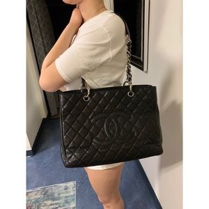 ✨CHANEL Caviar Leather Tote shoulder bag✨